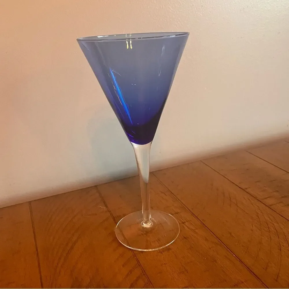 Crate & Barrel Blue Rhapsody Krosno Champagne Glasses, 8 7/8” Tall set of 4